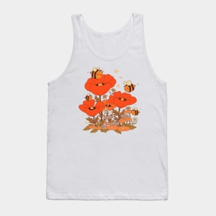 Cute bumblebees with poppy flowers vintage Cottagecore Aesthetic Tank Top